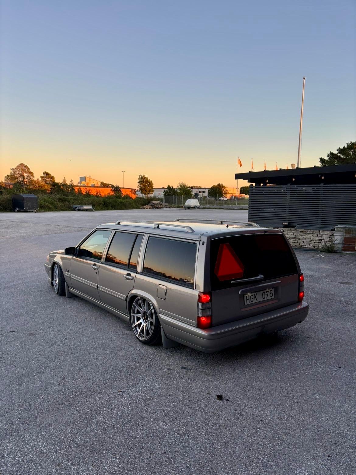 Bild 2 av Volvo 965 D24tic