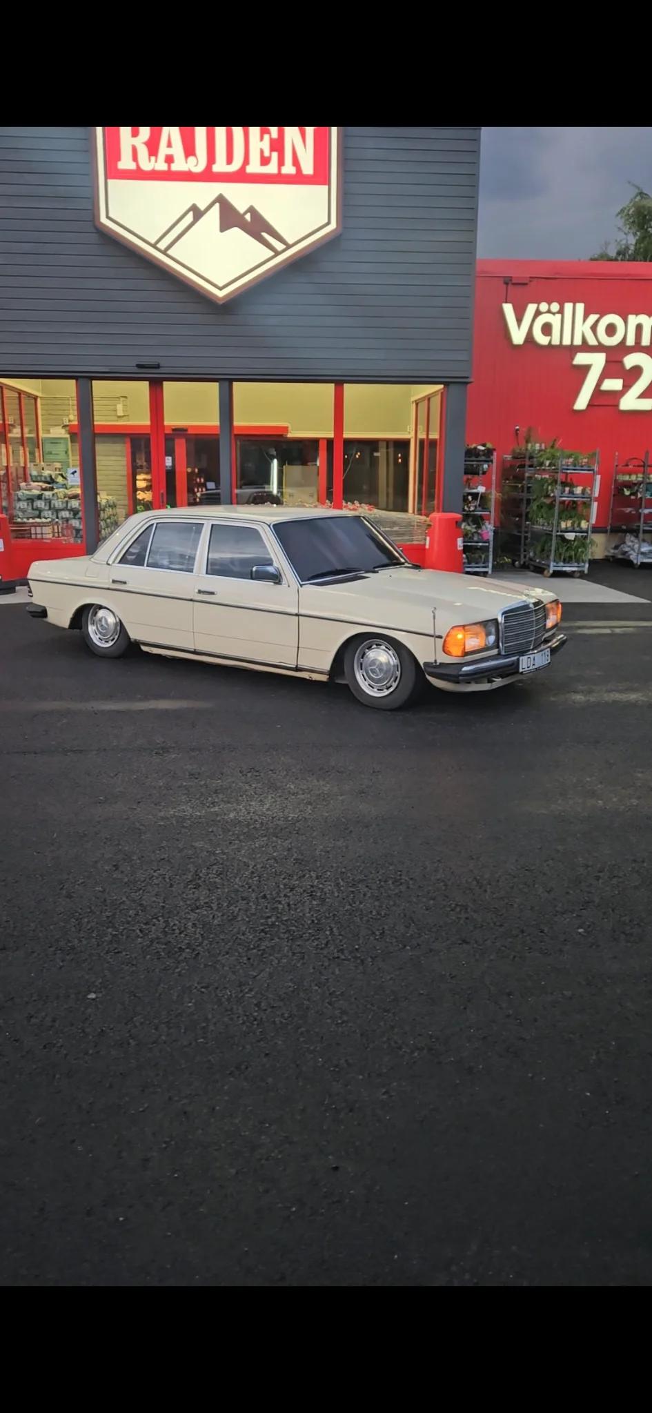 Bild 5 av mercedes w123