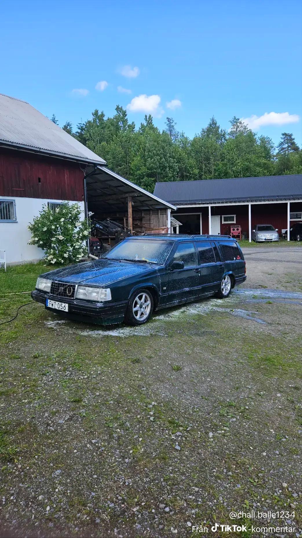 Bild 3 av Volvo 945 turbo