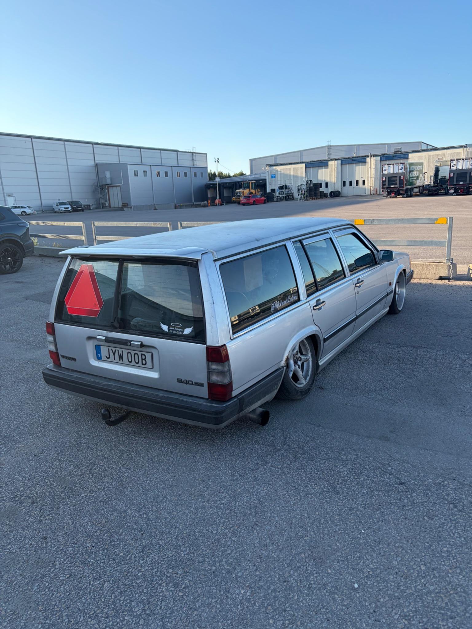 Bild 3 av Volvo 945 D24TIC LUFTAD