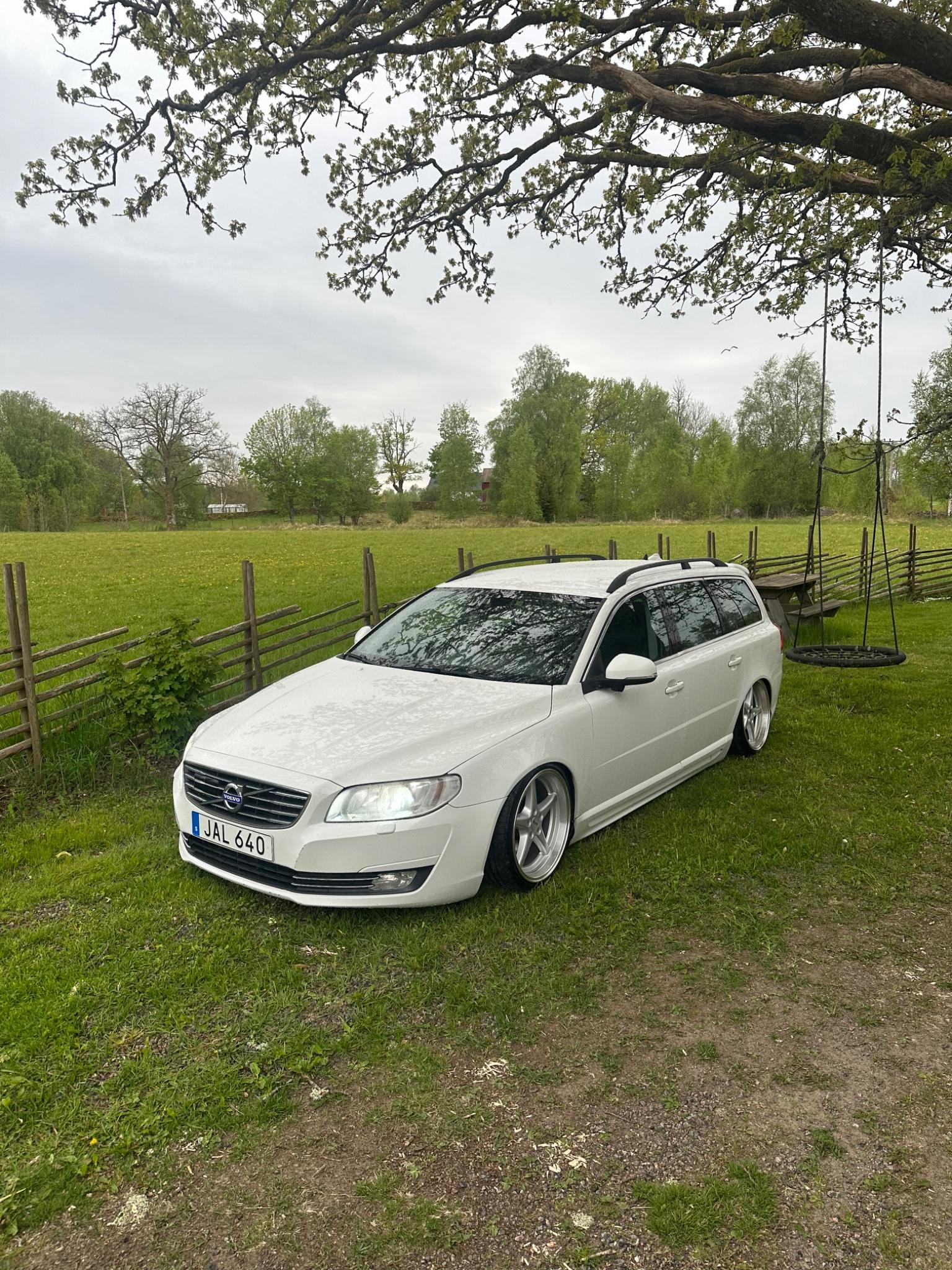 Bild 6 av Volvo v70 2016