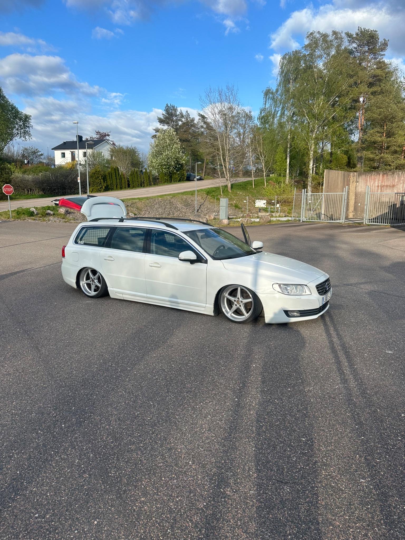 Bild 9 av Volvo v70 2016