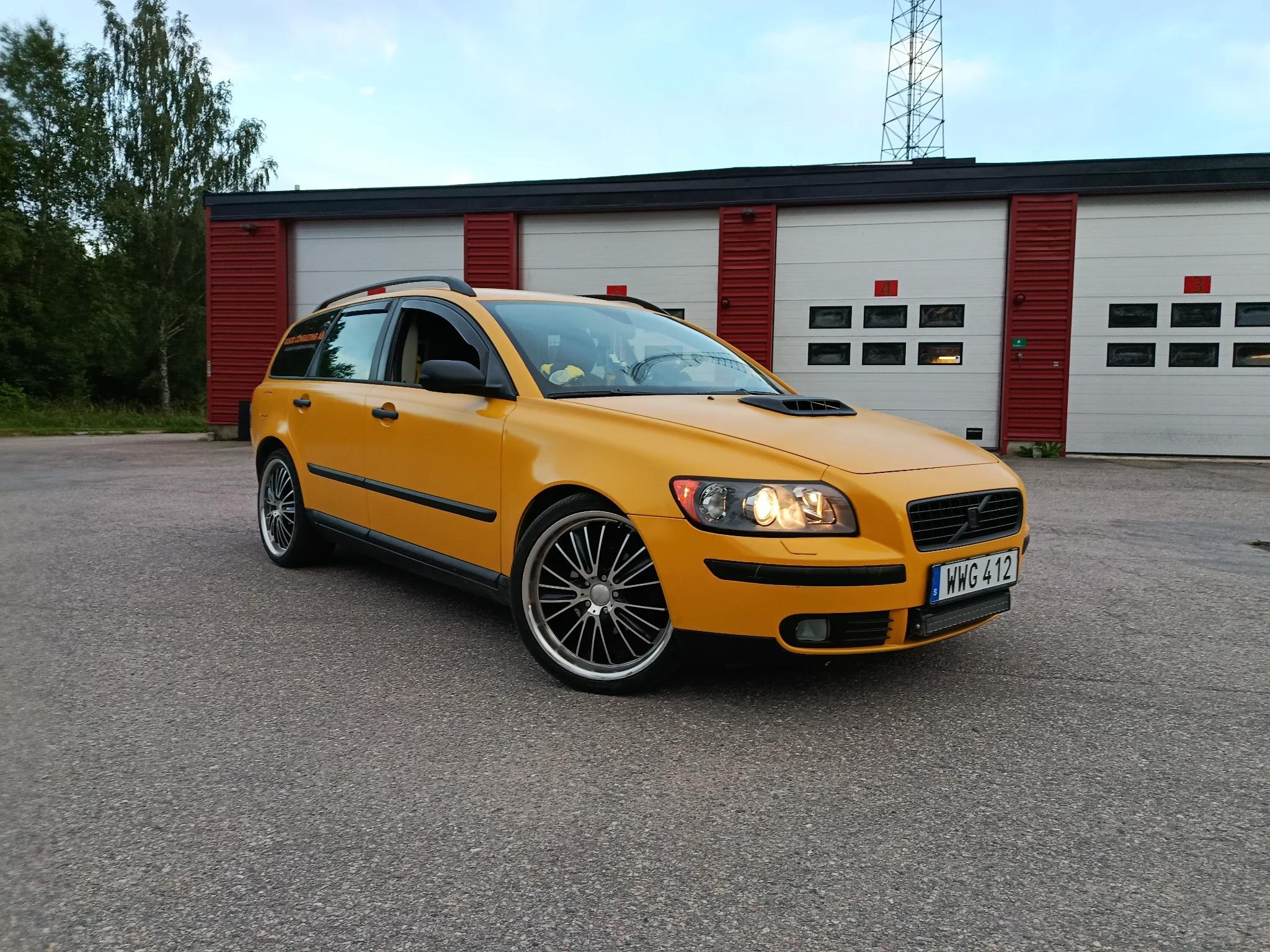 Volvo V50