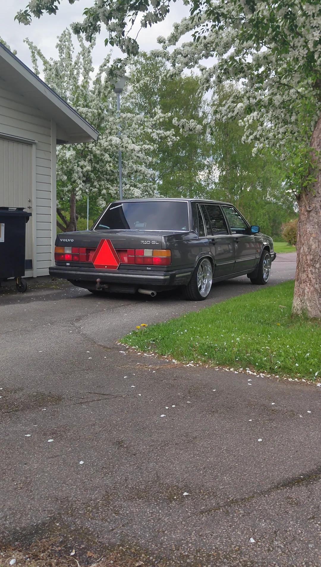 Bild 4 av Volvo 740 GL