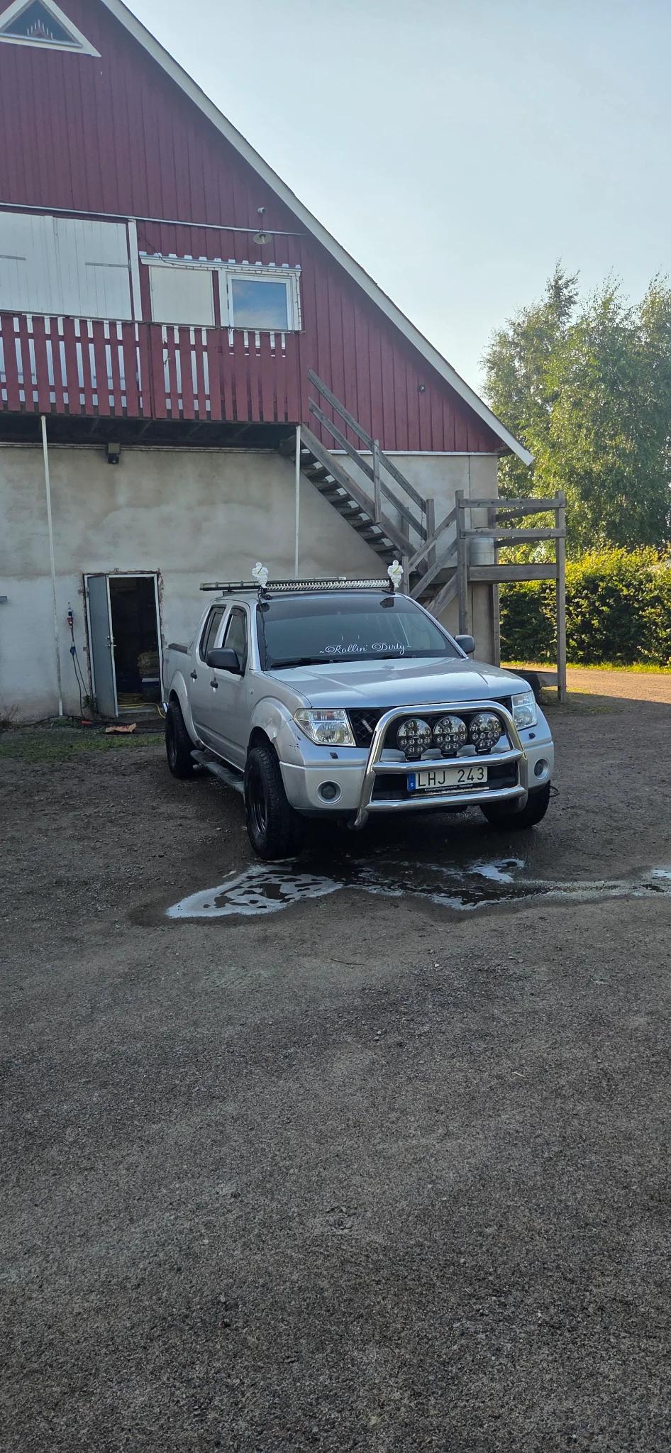 Nissan Navara D40