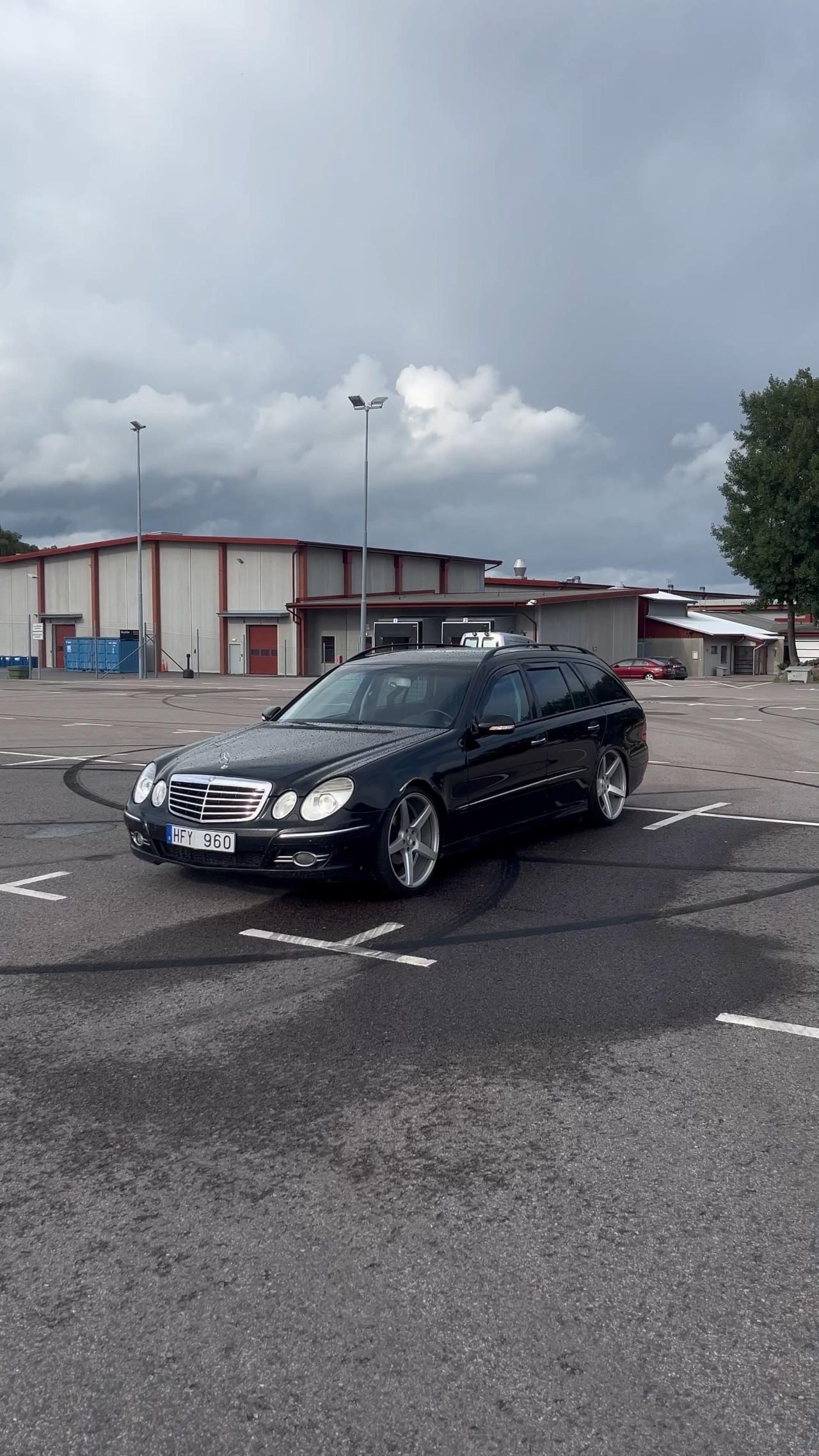 Film 5 av Mercedes w211 2007