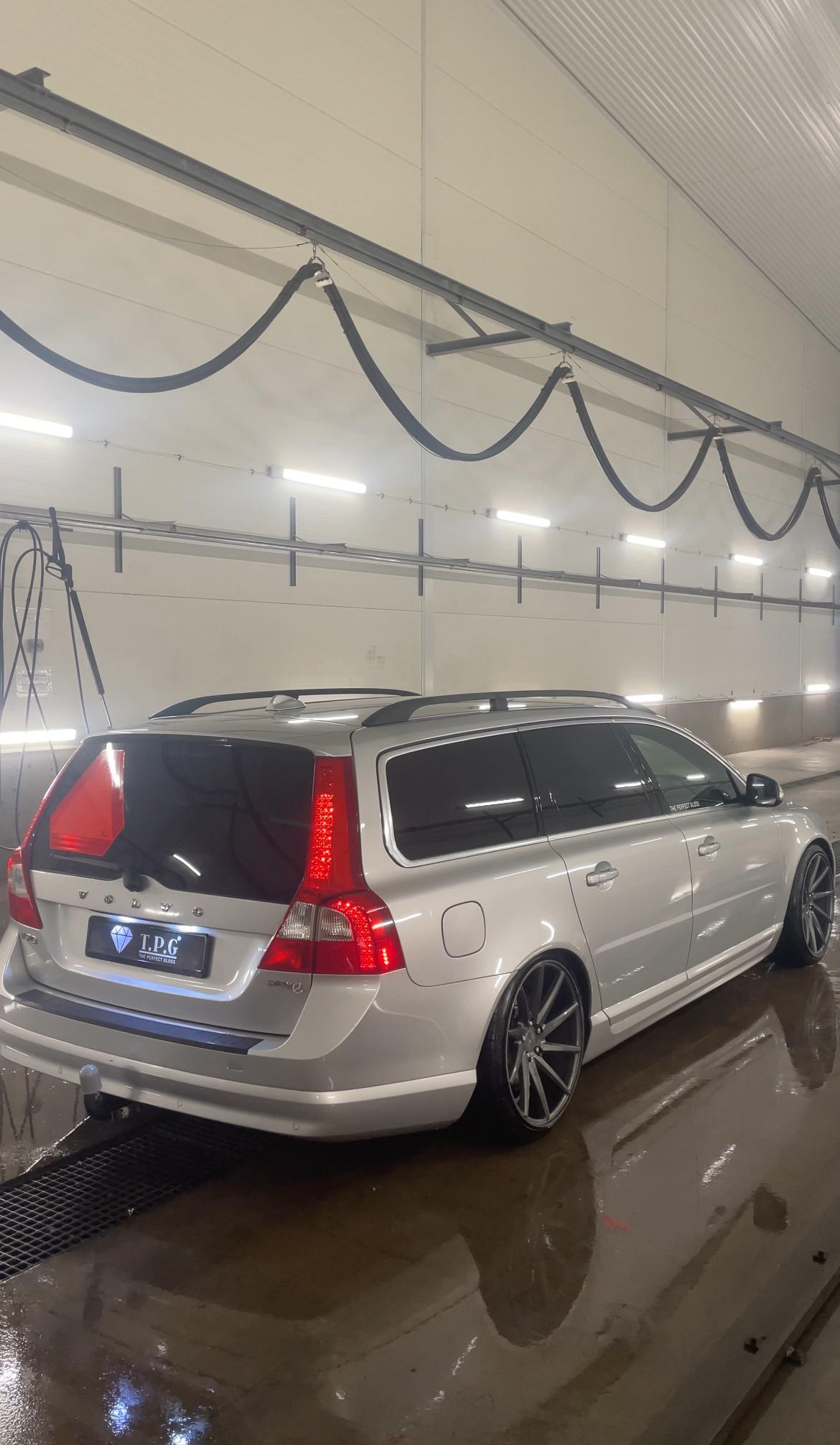 Bild 2 av Volvo V70 D2 2011