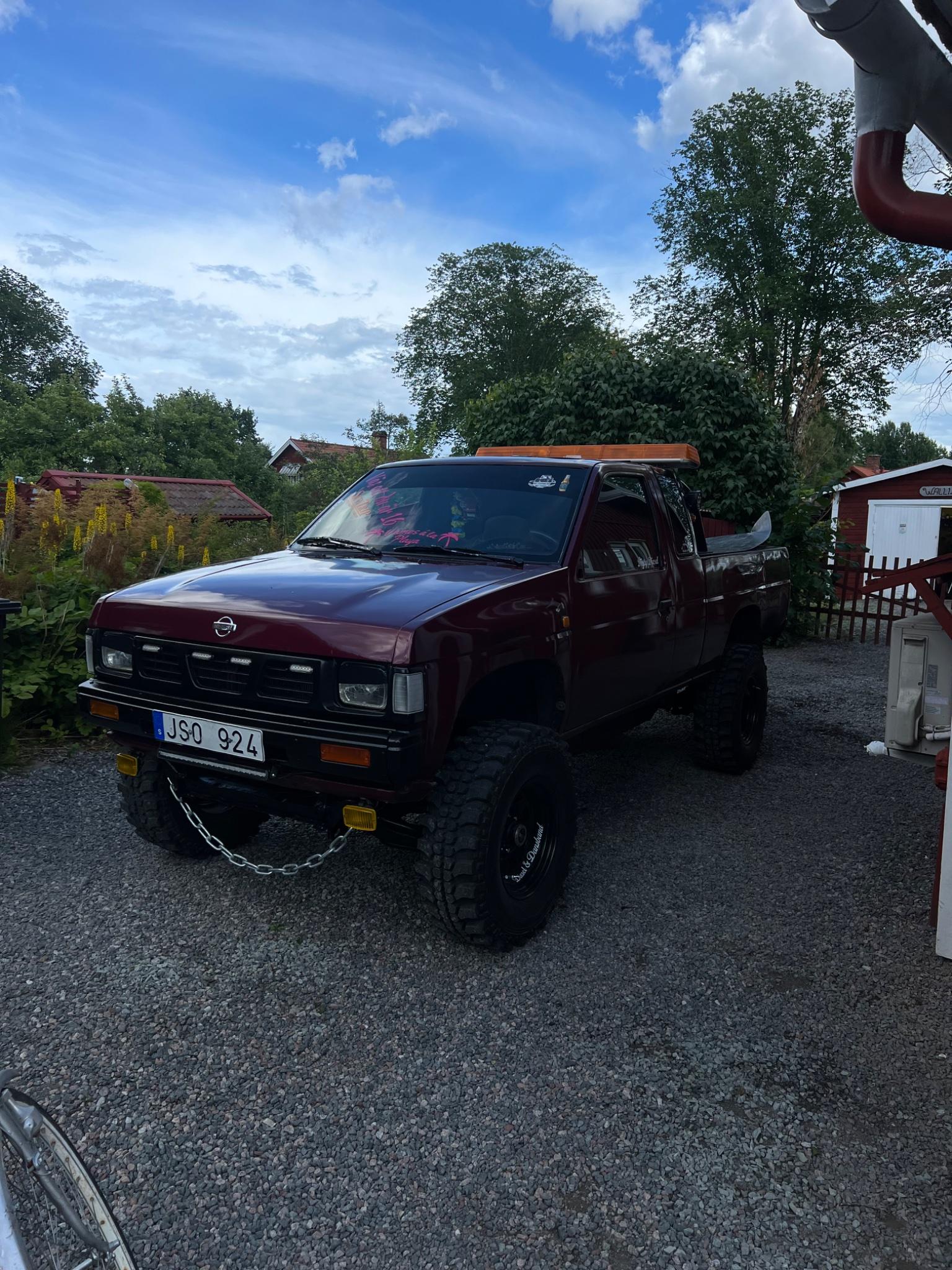 Bild 3 av Nissan D21 TD27 1996