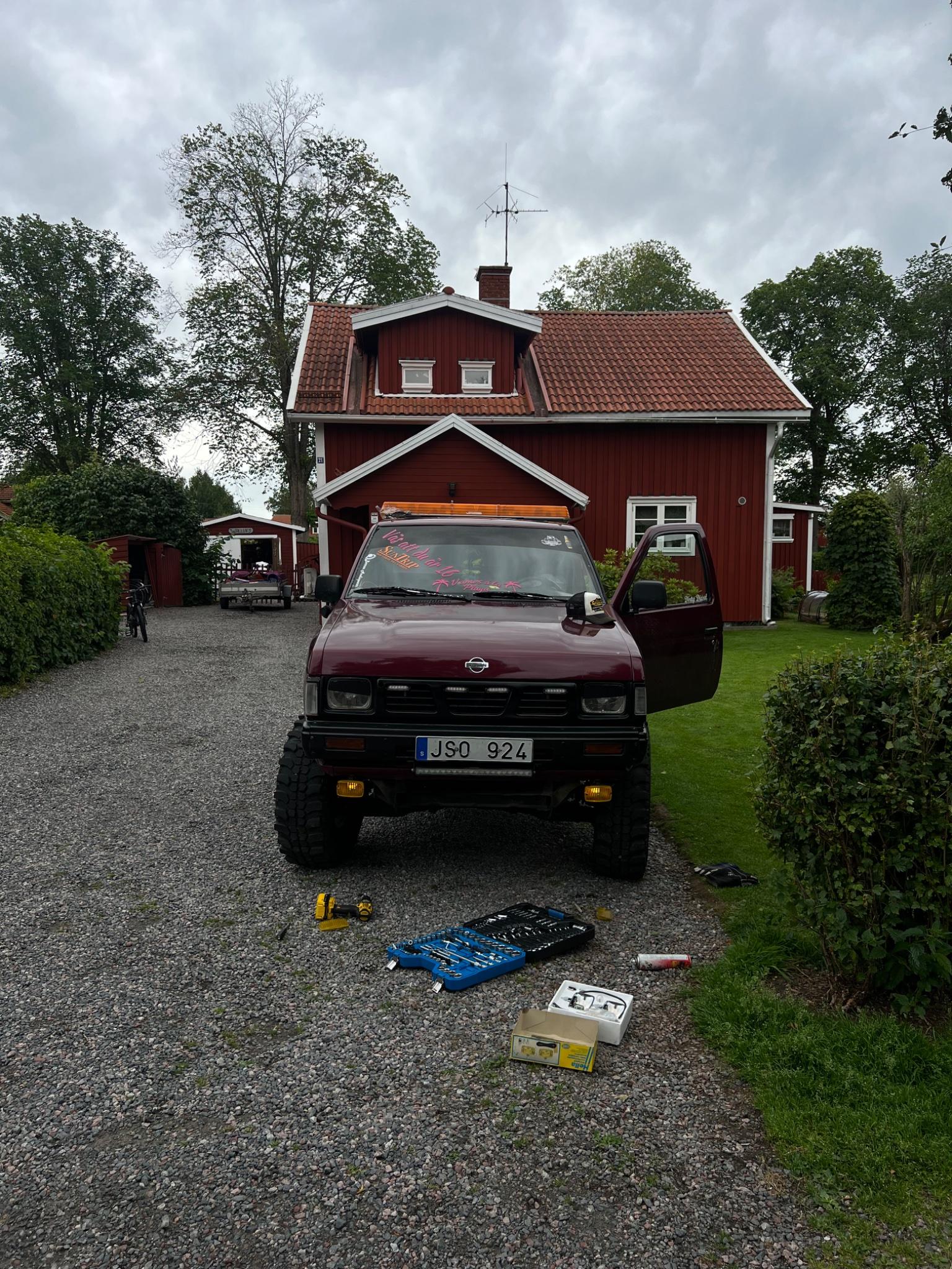Bild 6 av Nissan D21 TD27 1996